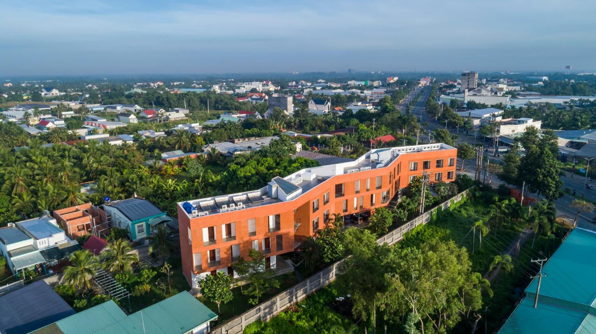 khách sạn Huỳnh Thảo Hotel Ben Tre Exterior foto